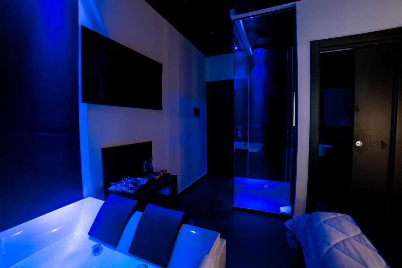 Maximum Hub Suite&Spa Палермо Экстерьер фото