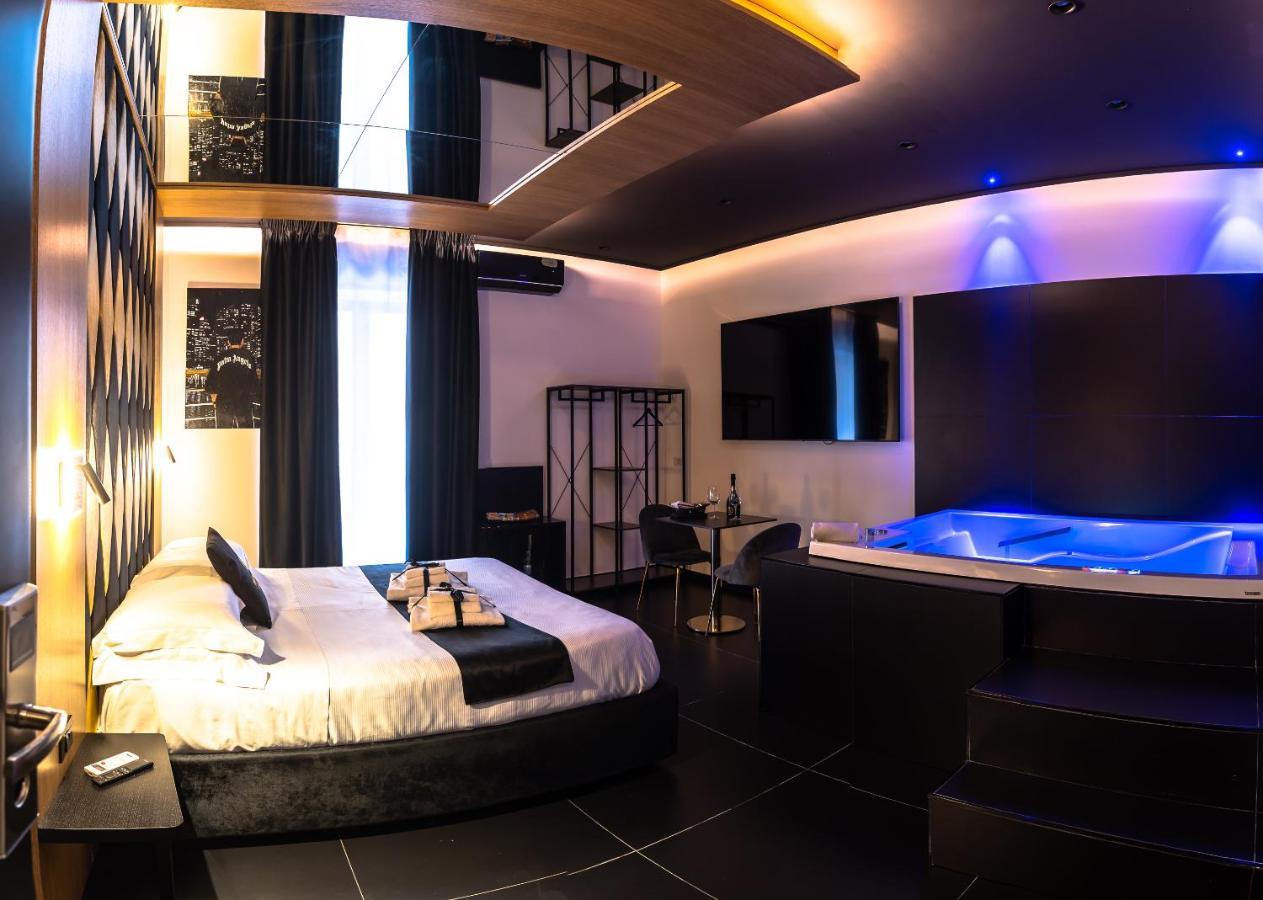 Maximum Hub Suite&Spa Палермо Экстерьер фото