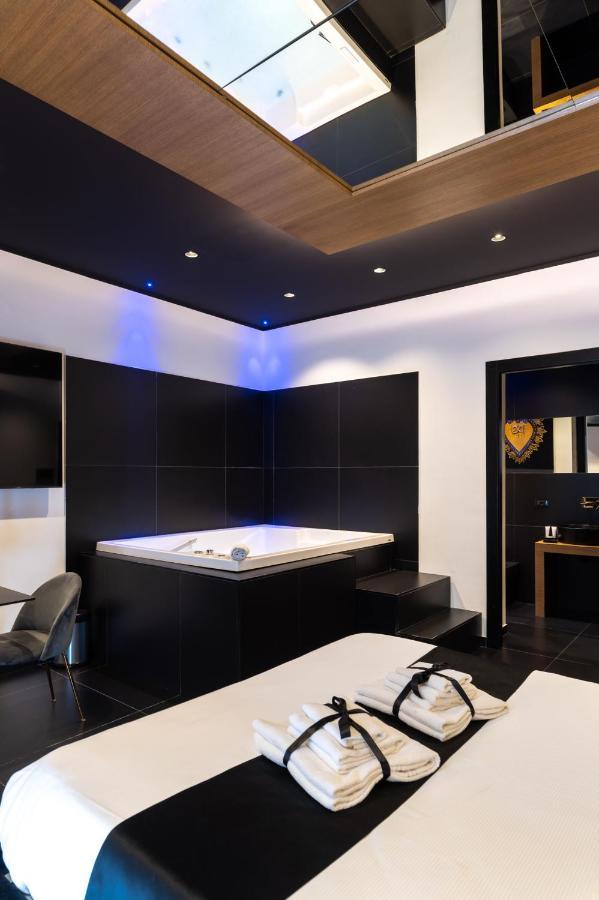 Maximum Hub Suite&Spa Палермо Экстерьер фото