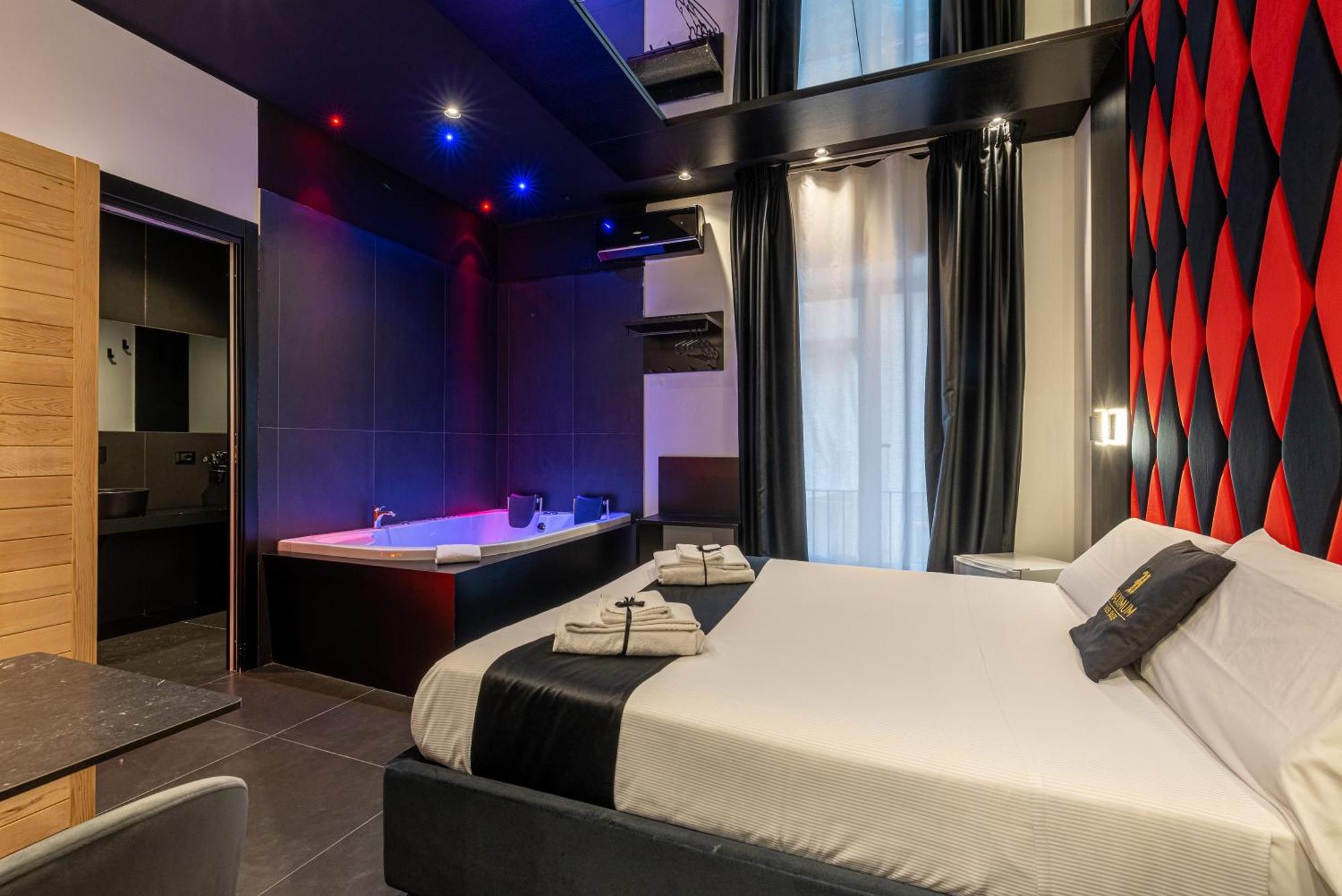 Maximum Hub Suite&Spa Палермо Экстерьер фото