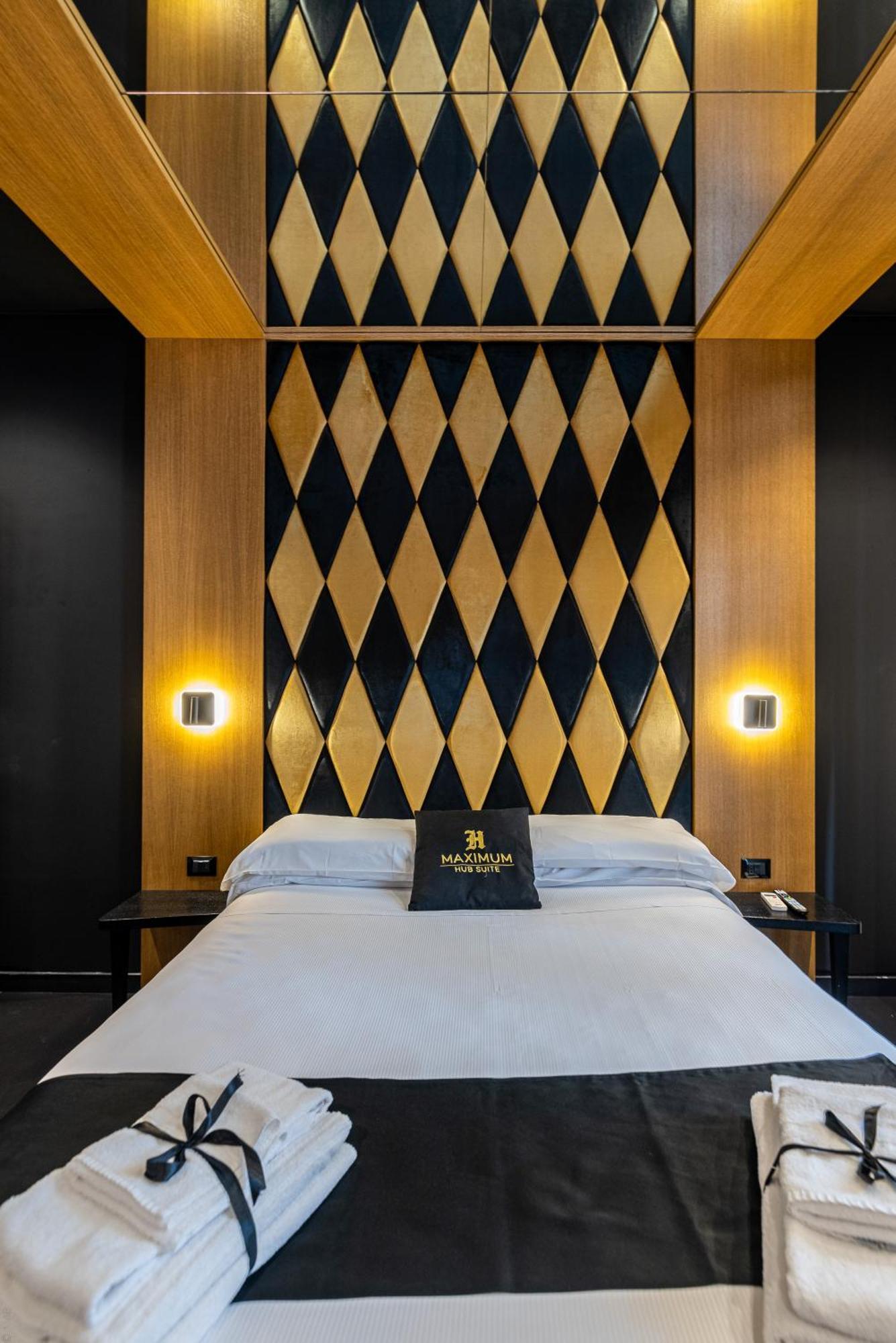 Maximum Hub Suite&Spa Палермо Экстерьер фото