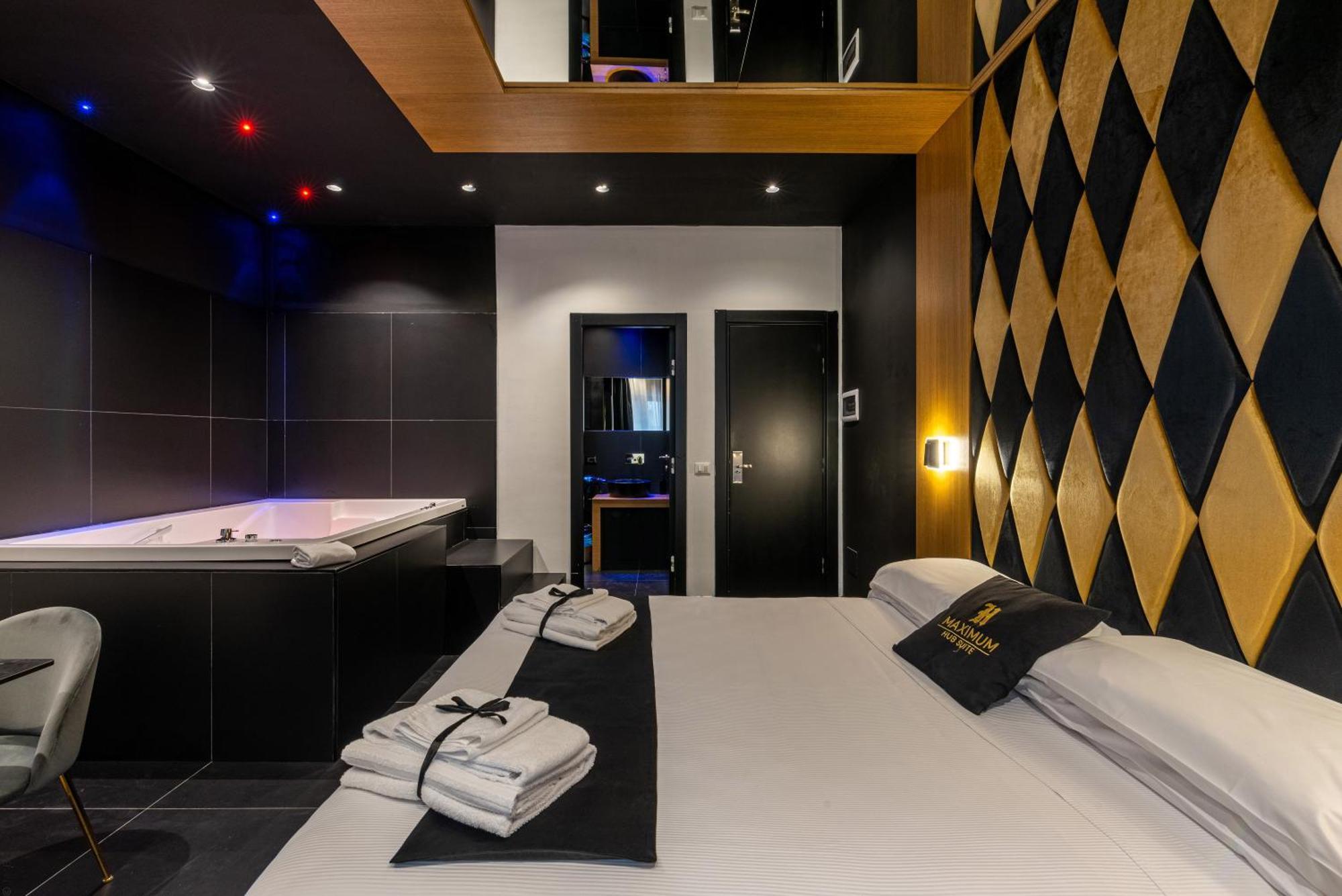 Maximum Hub Suite&Spa Палермо Экстерьер фото